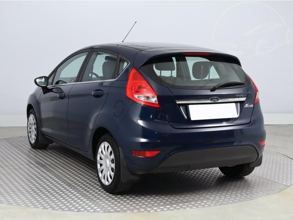 2009 Ford FIESTA - 4
