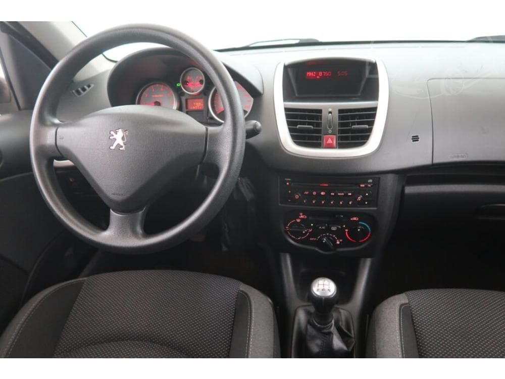 2010 Peugeot 206 - 7