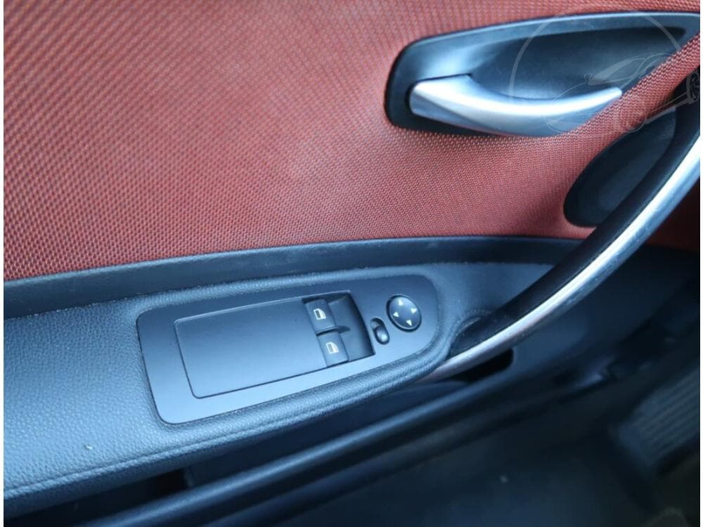 2008 BMW 1-SERIES - 15
