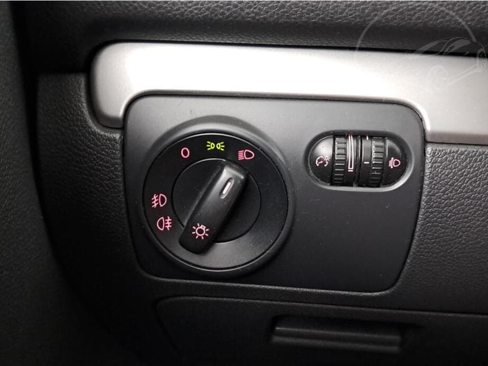 2009 Volkswagen GOLF - 13