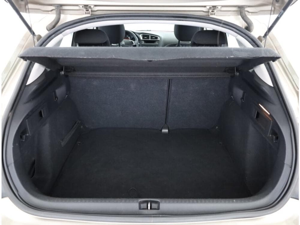 2013 Citroen C4 - 15