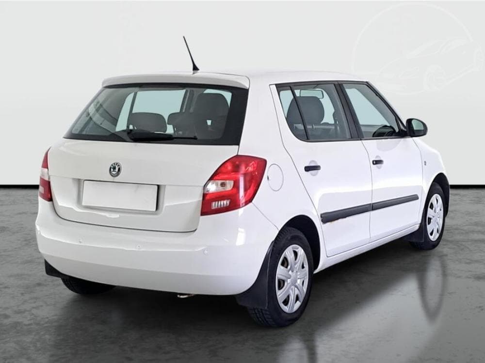 2011 Škoda FABIA - 5