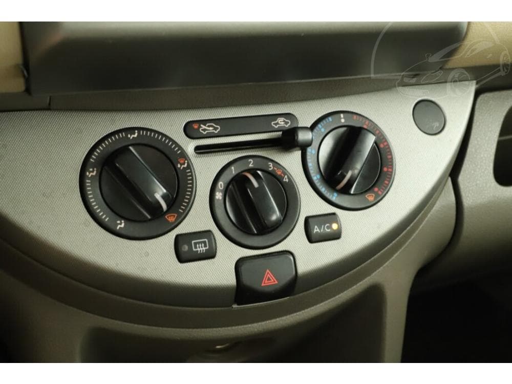 2006 Nissan NOTE - 13