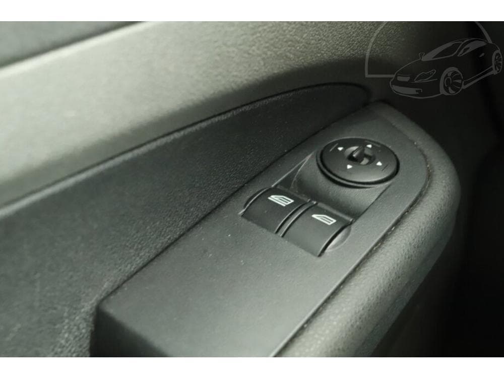 2006 Ford FOCUS - 11