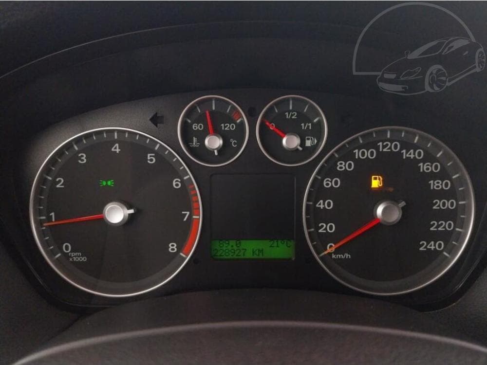 2006 Ford FOCUS - 11