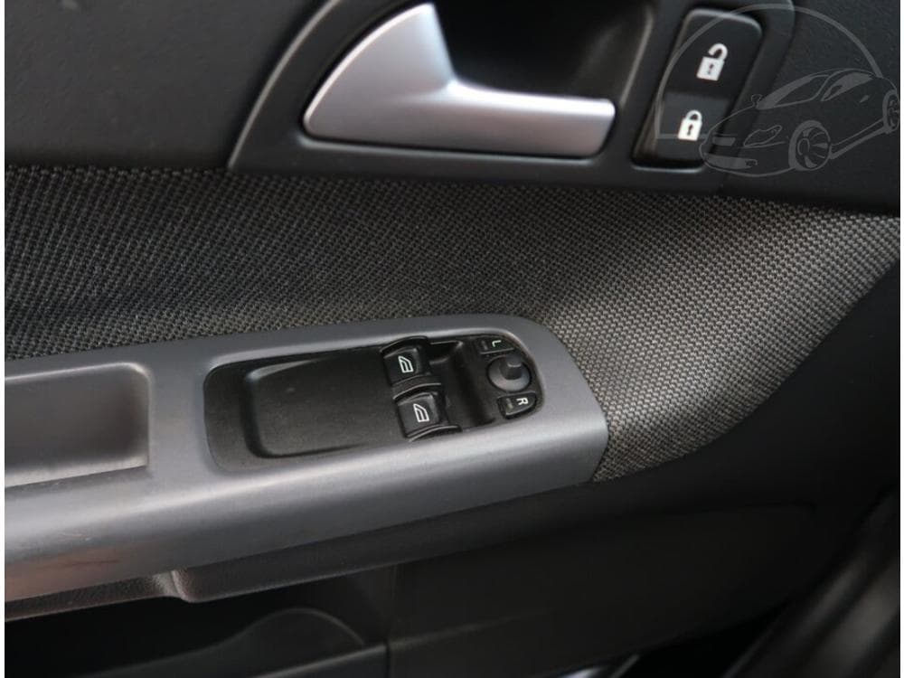 2009 Volvo C30 - 15