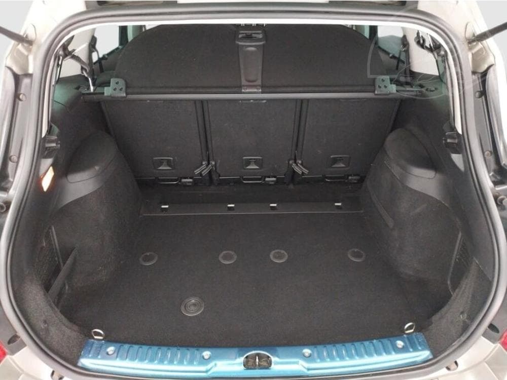 2013 Peugeot 308 - 14