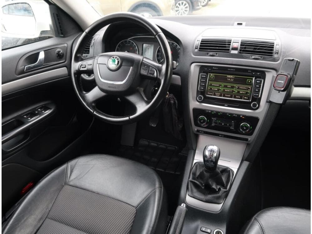 2010 Škoda OCTAVIA - 7