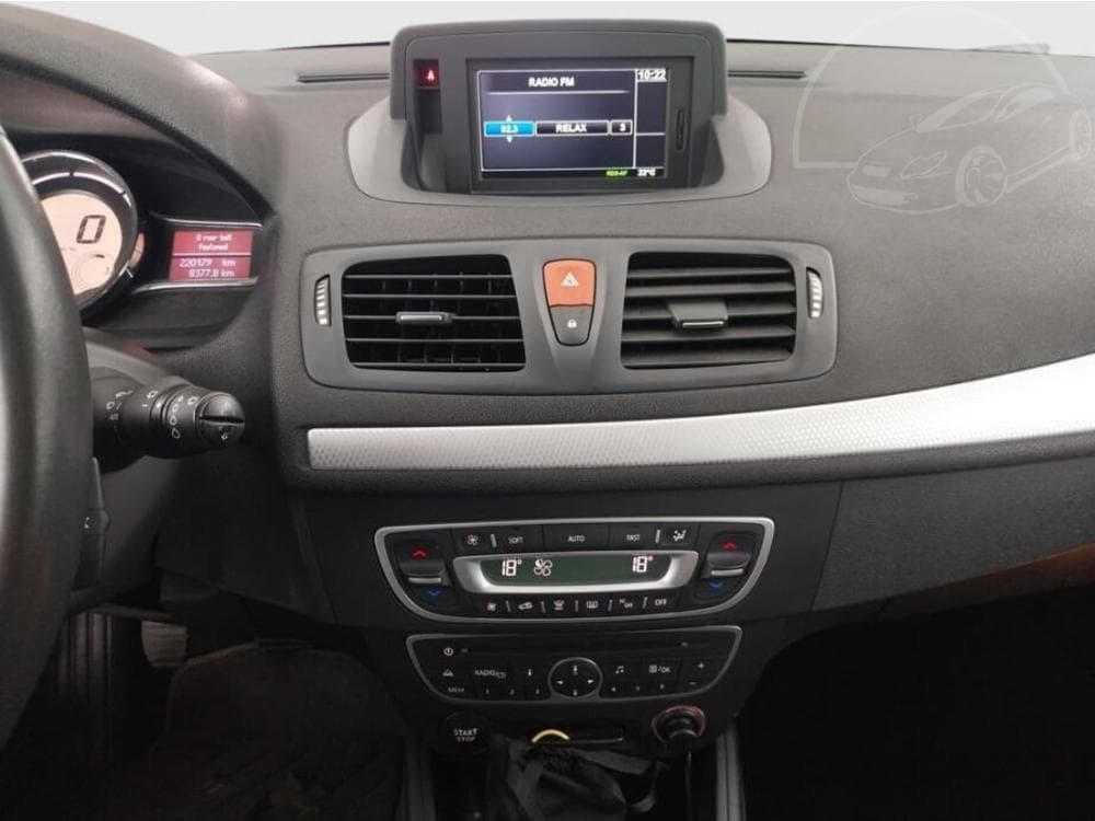 2012 Renault MEGANE - 12