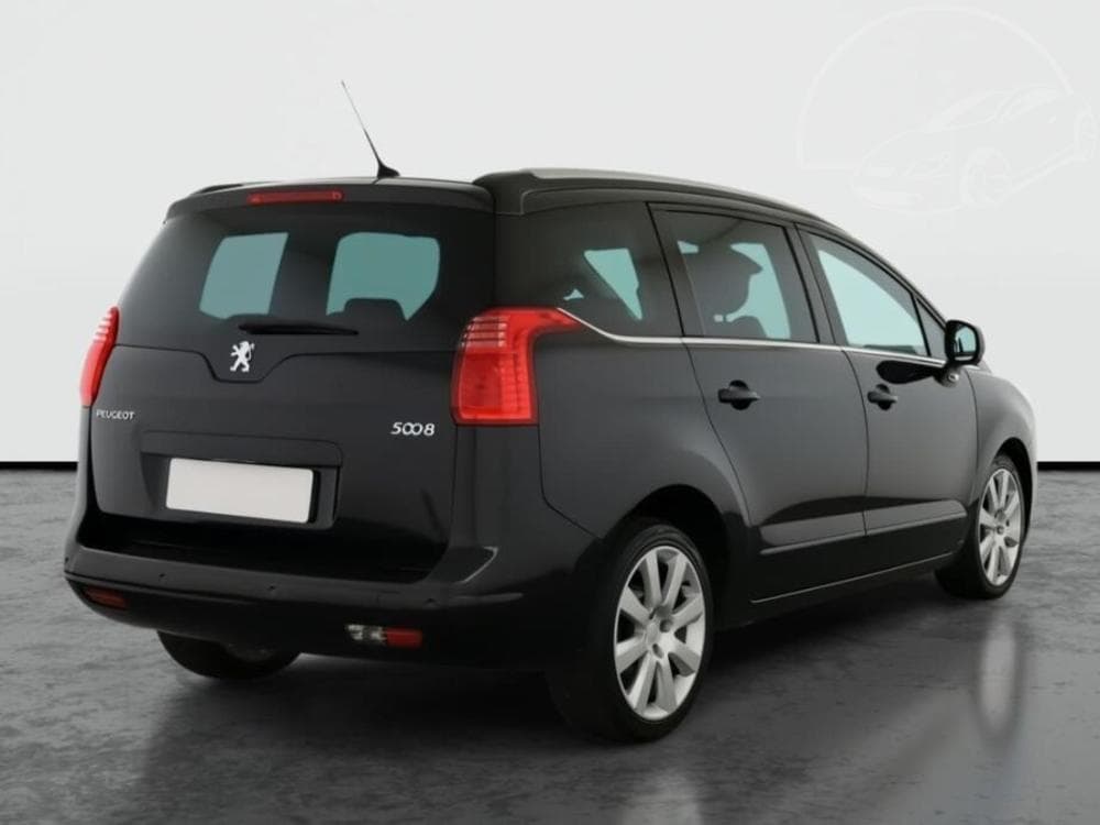 2011 Peugeot 5008 - 5