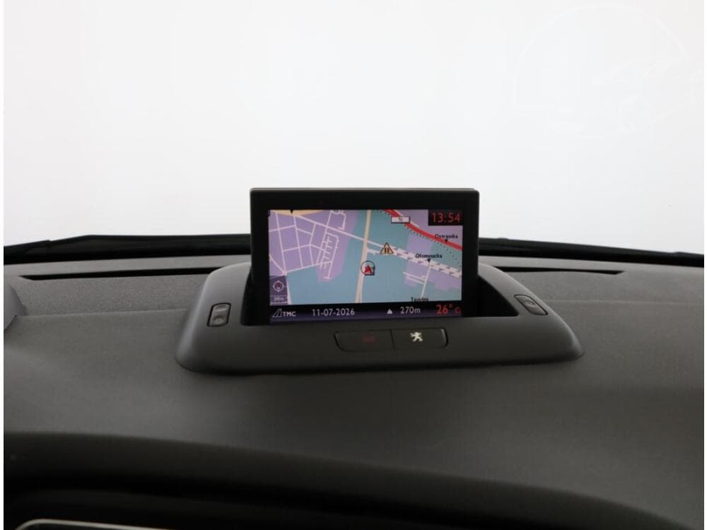 2011 Peugeot 5008 - 12