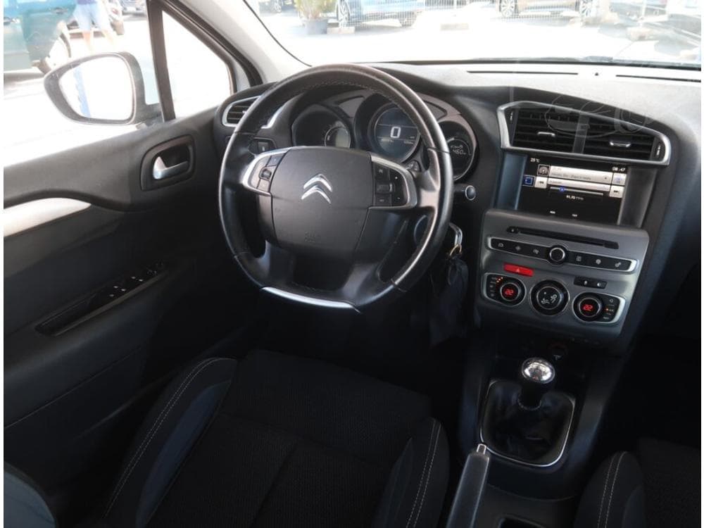2016 Citroen C4 - 7