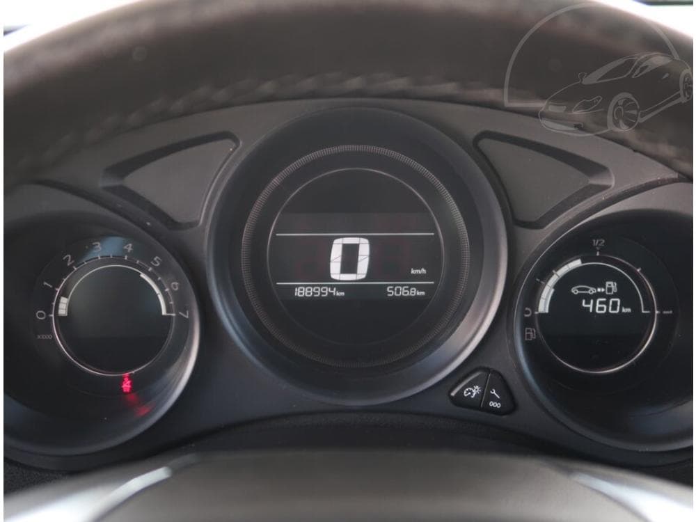 2016 Citroen C4 - 11
