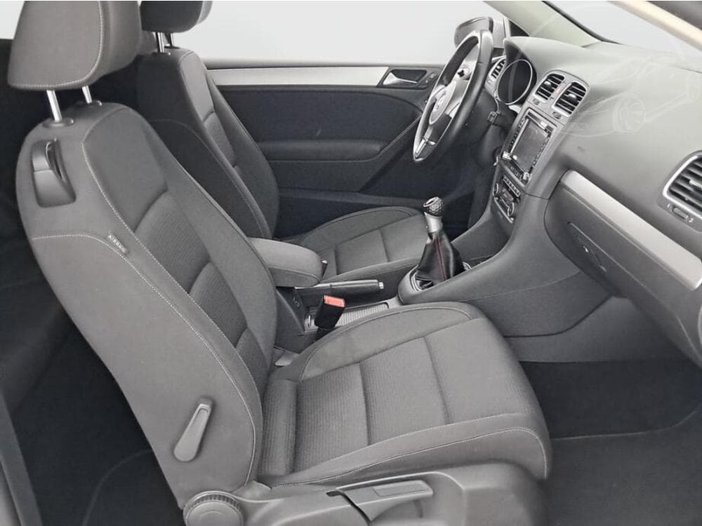 2010 Volkswagen GOLF - 9