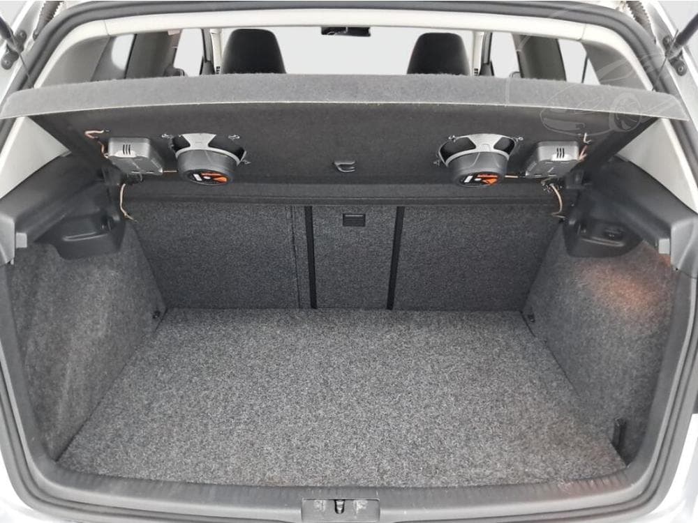 2010 Volkswagen GOLF - 13