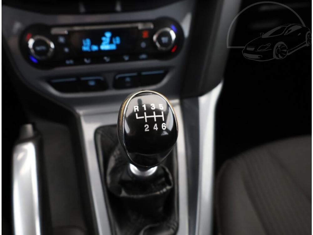 2011 Ford FOCUS - 13