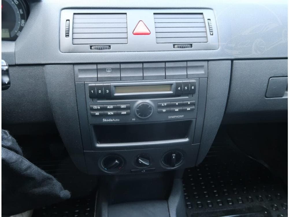 2006 Škoda FABIA - 12