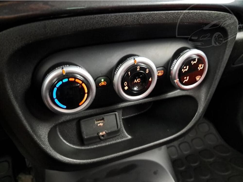2013 Fiat 500 - 15