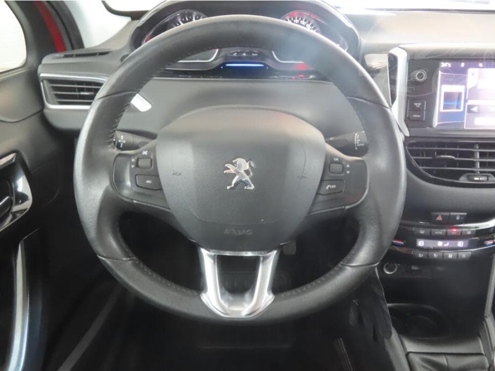 2012 Peugeot 208 - 15