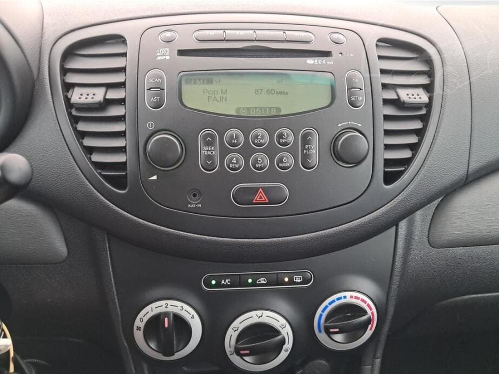 2010 Hyundai i10 - 12