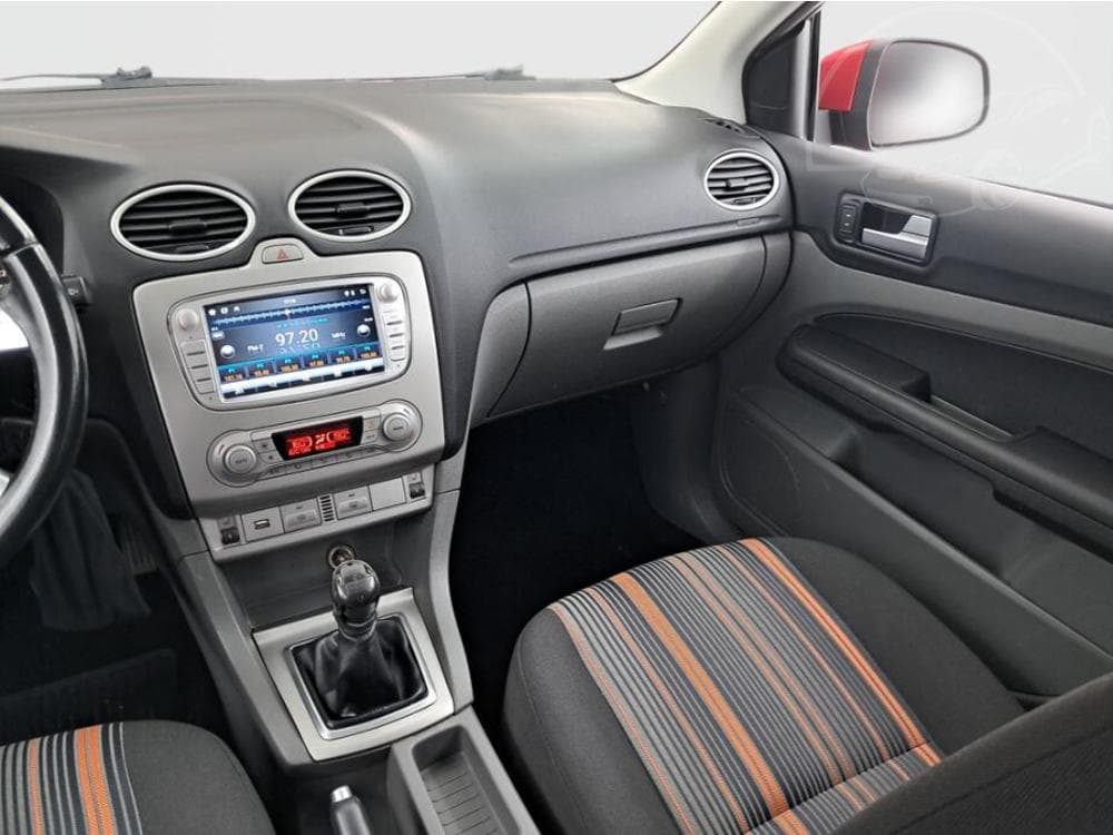 2008 Ford FOCUS - 8