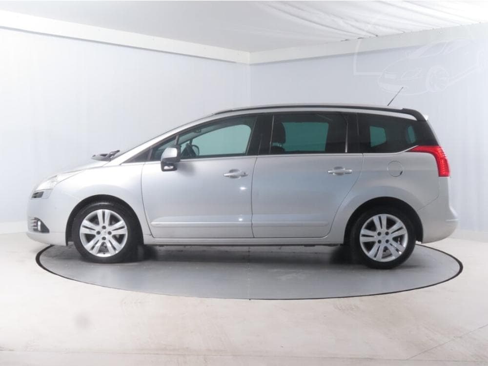 2011 Peugeot 5008 - 3