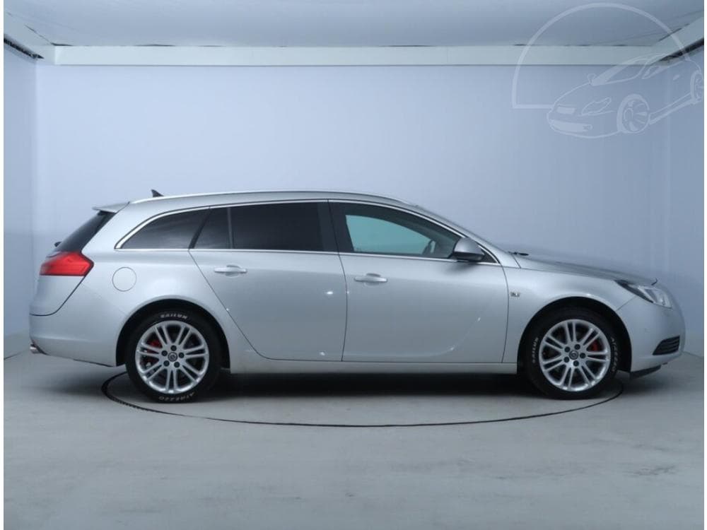 2010 Opel INSIGNIA - 6