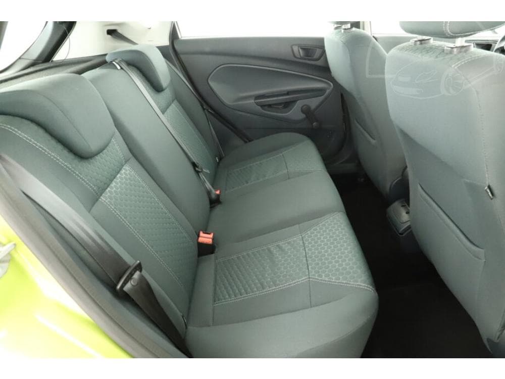 2009 Ford FIESTA - 7