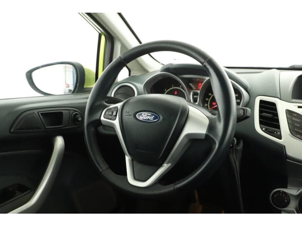 2009 Ford FIESTA - 8