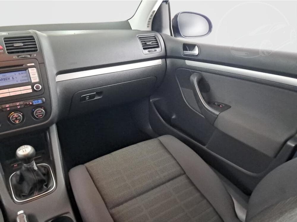 2006 Volkswagen GOLF - 8