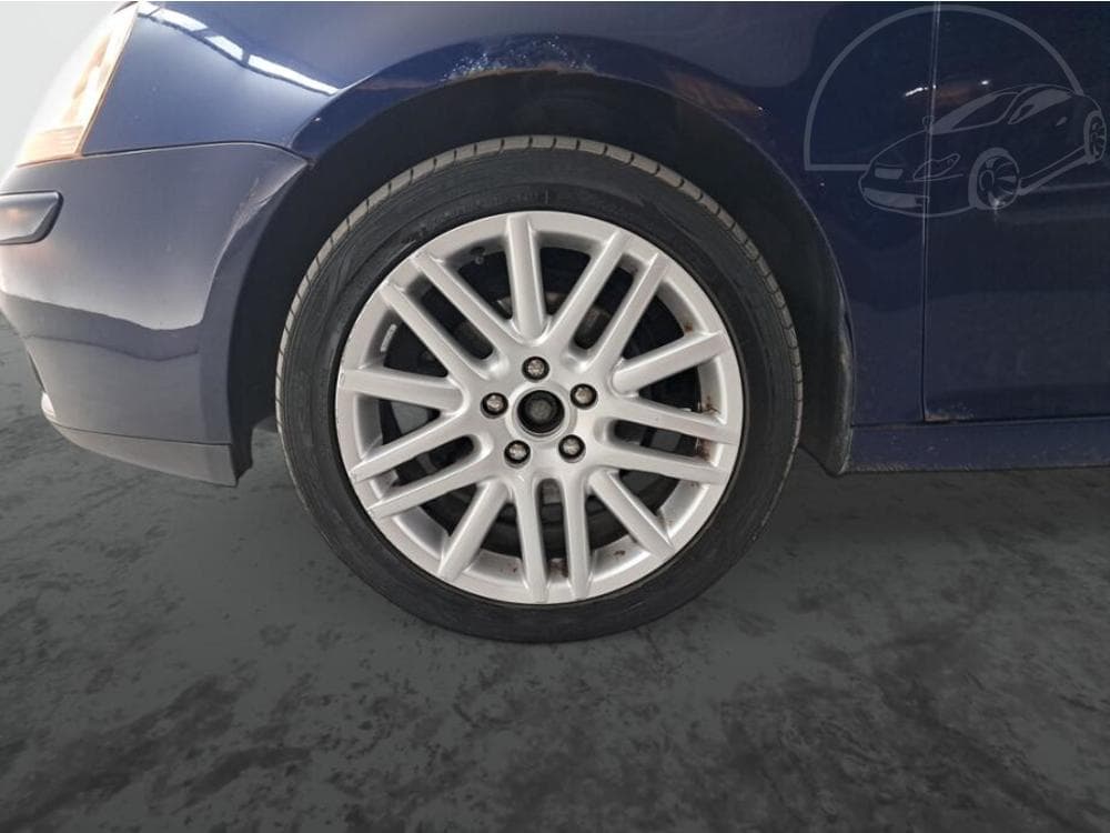 2006 Volkswagen GOLF - 13