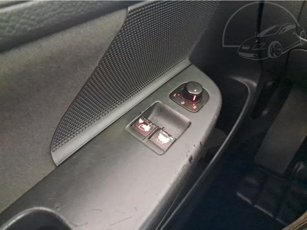 2006 Volkswagen GOLF - 15