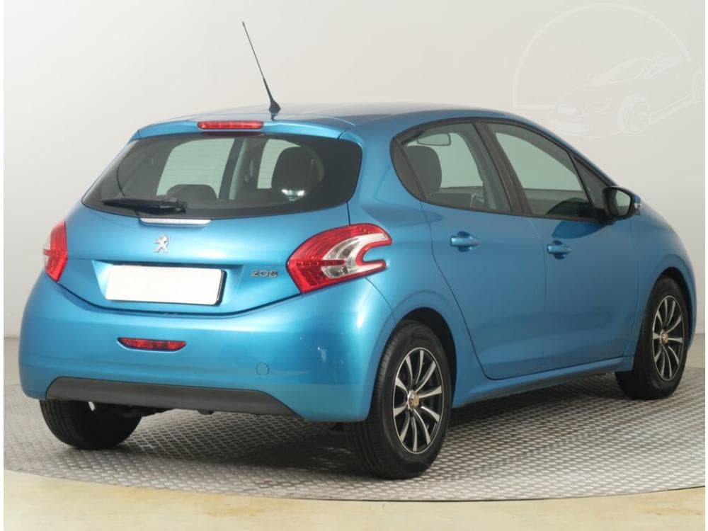 2012 Peugeot 208 - 5