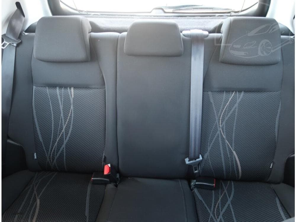 2012 Peugeot 208 - 10