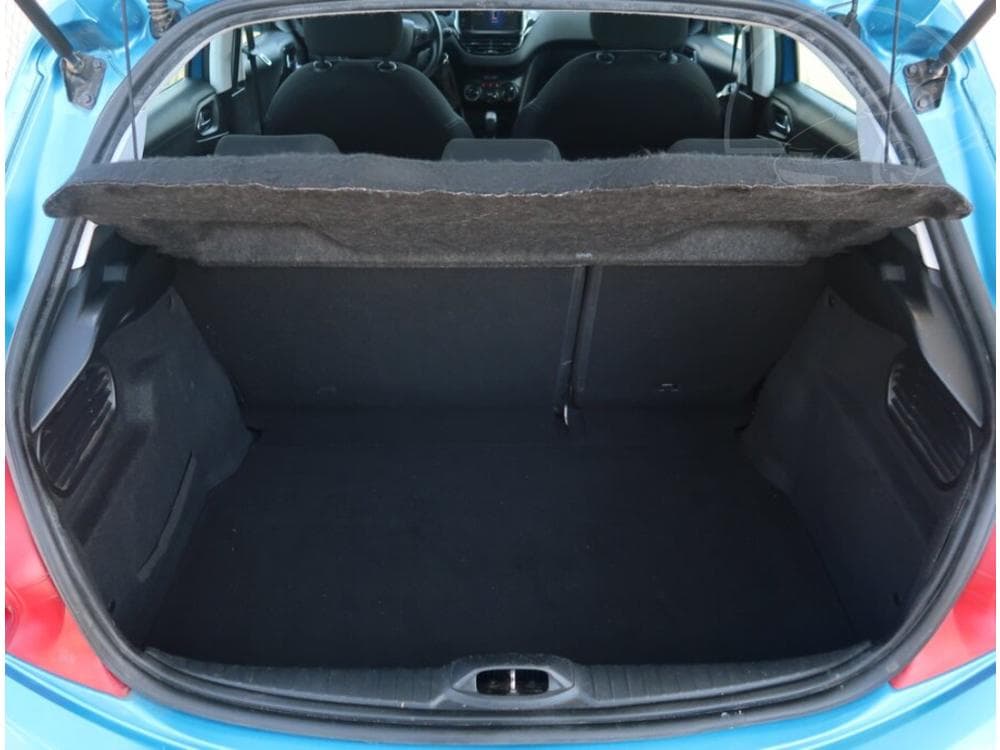 2012 Peugeot 208 - 13