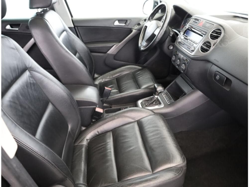 2008 Volkswagen TIGUAN - 7