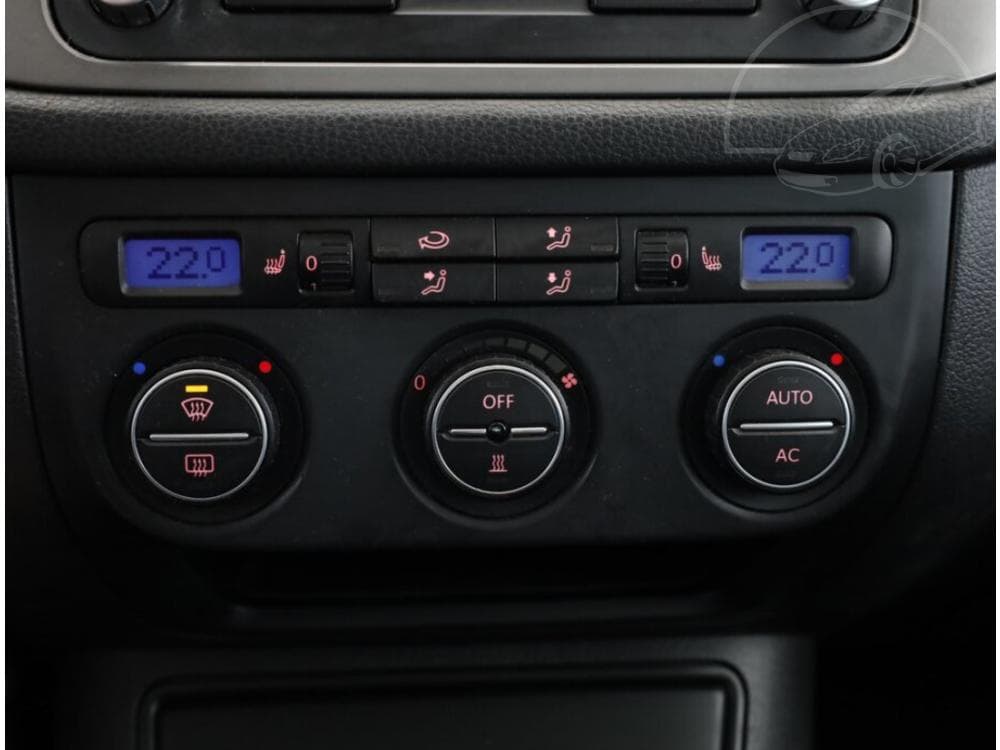 2008 Volkswagen TIGUAN - 11
