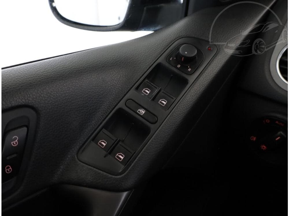 2008 Volkswagen TIGUAN - 14