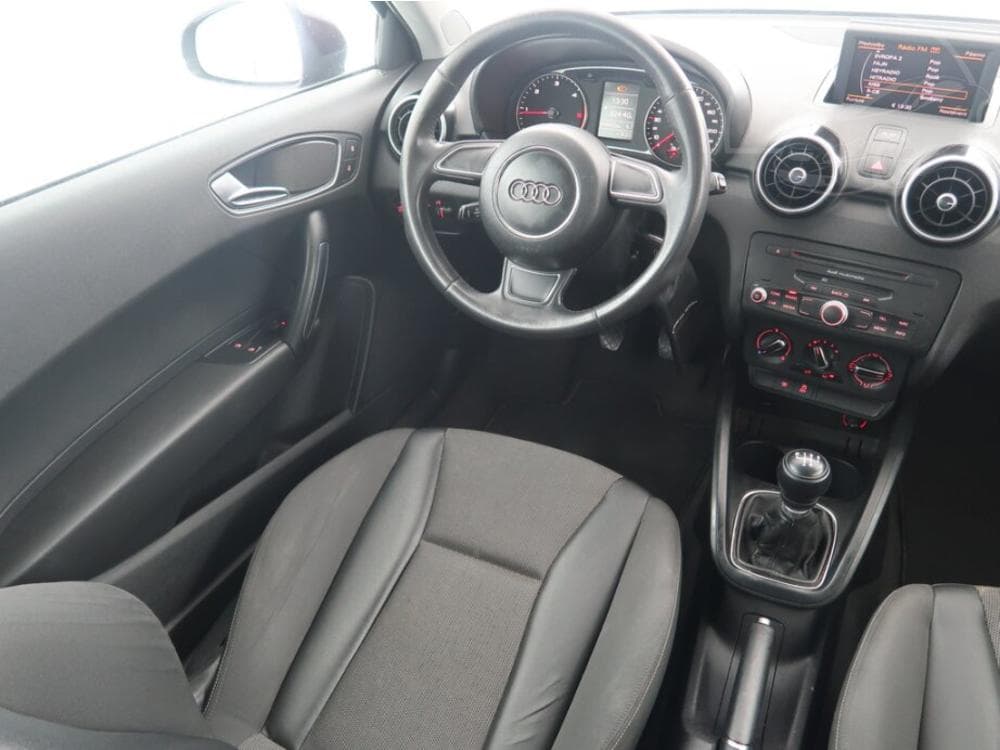 2011 Audi A1 - 7