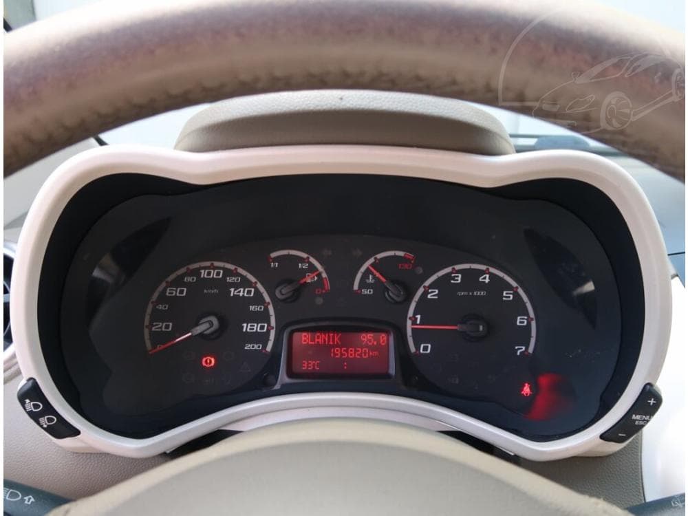 2009 Ford KA - 11