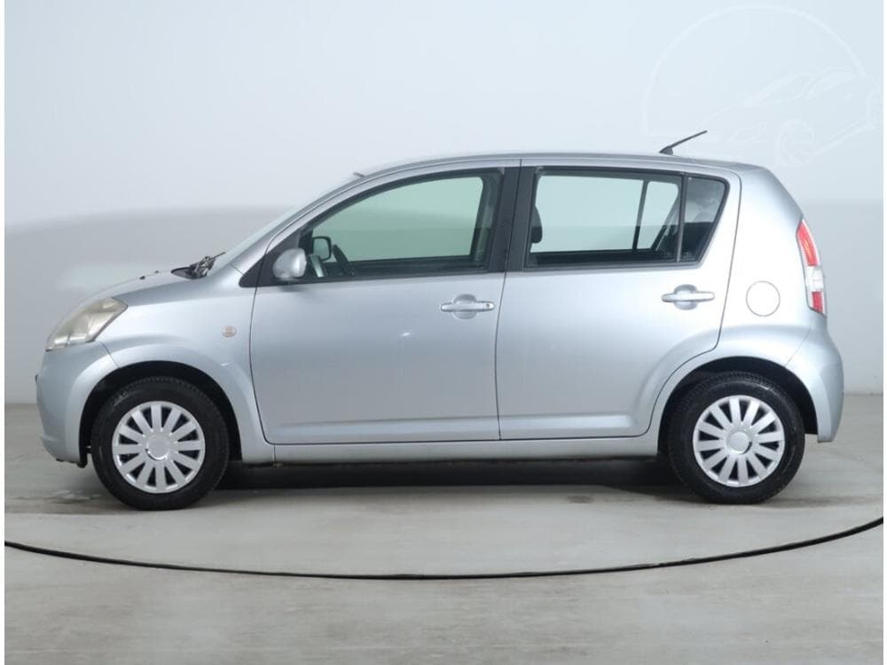 2006 Daihatsu SIRION - 3