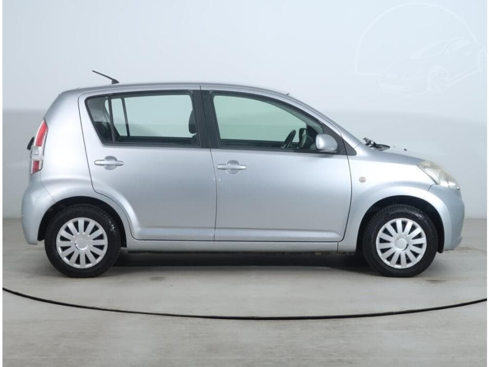 2006 Daihatsu SIRION - 6