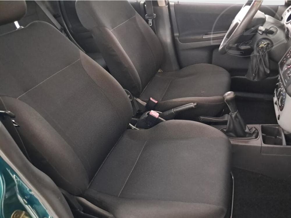 2005 Suzuki IGNIS - 9