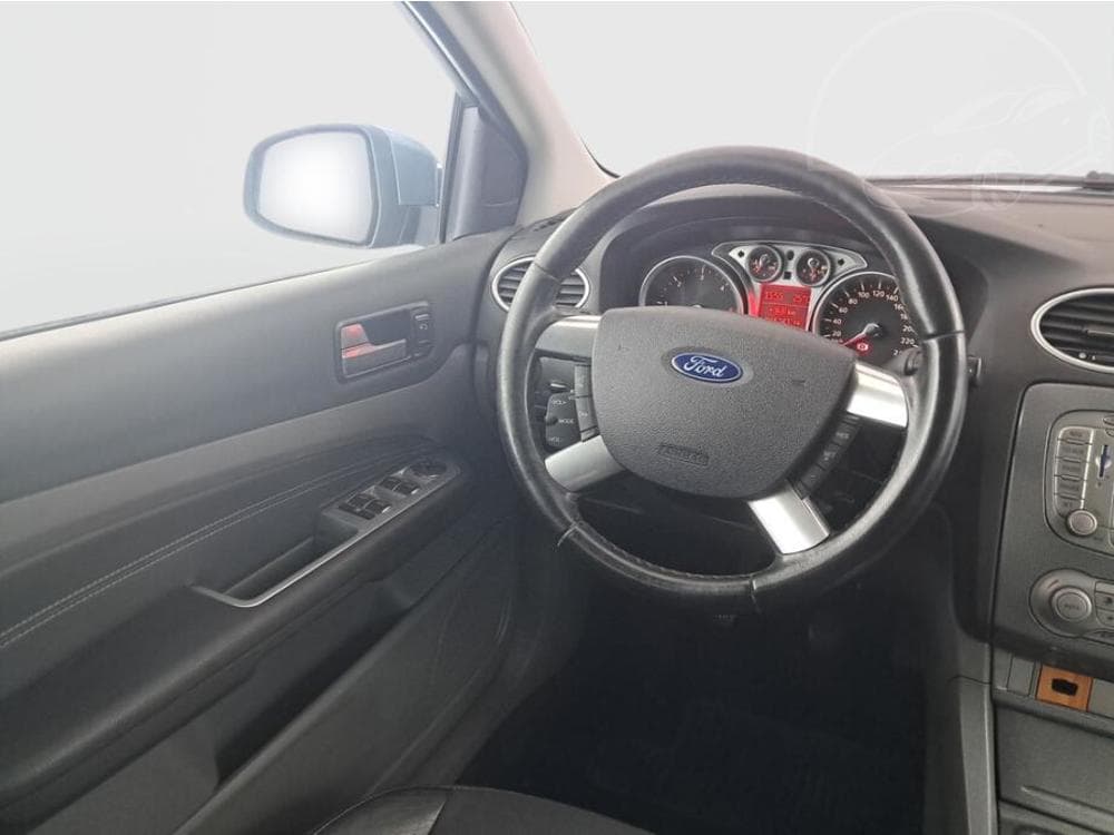 2008 Ford FOCUS - 7