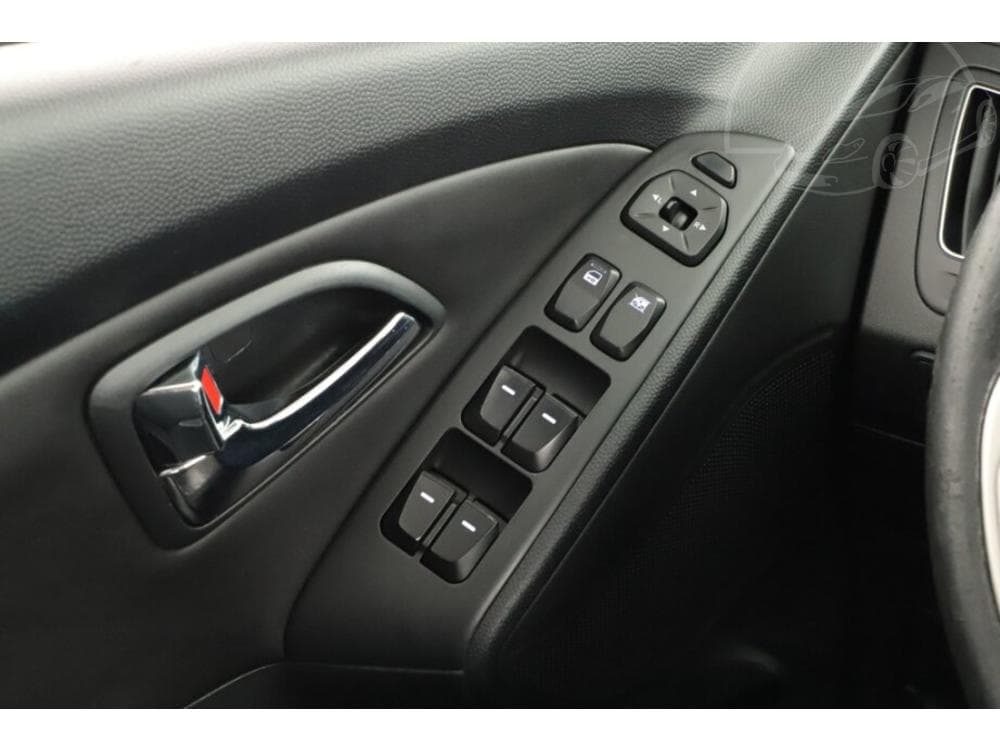 2012 Hyundai ix35 - 13
