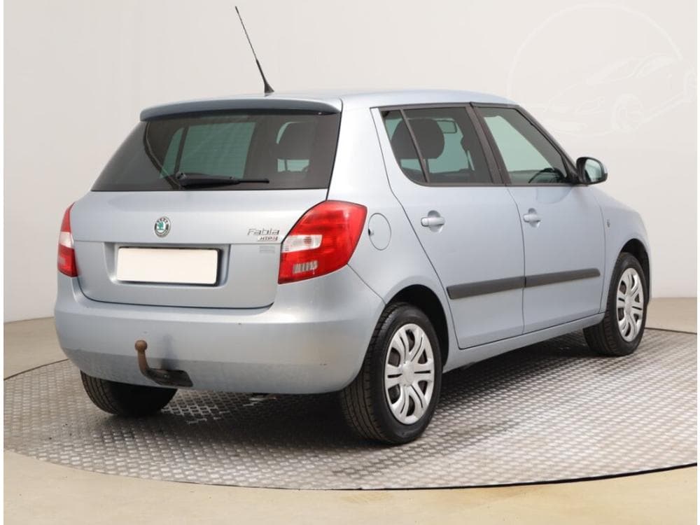 2010 Škoda FABIA - 5