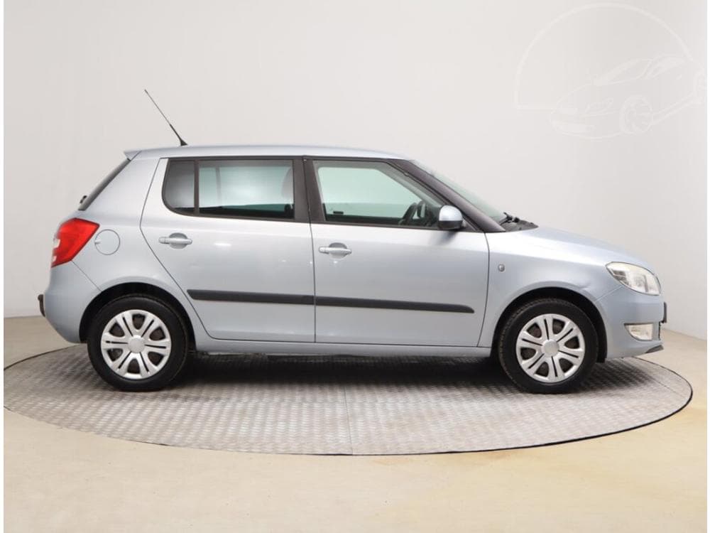 2010 Škoda FABIA - 6