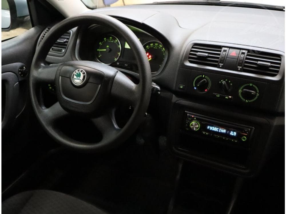 2010 Škoda FABIA - 7