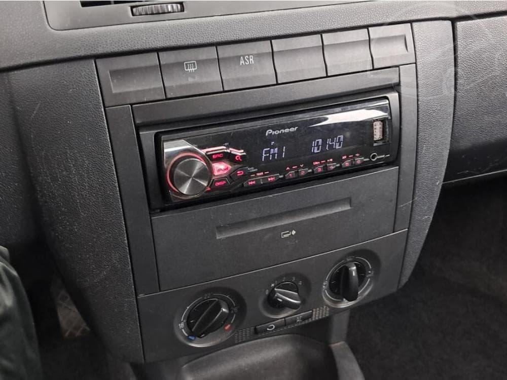 2005 Škoda FABIA - 12
