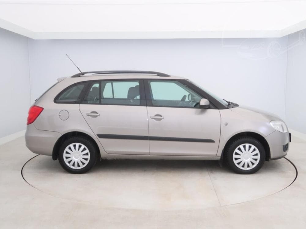 2009 Škoda FABIA - 6